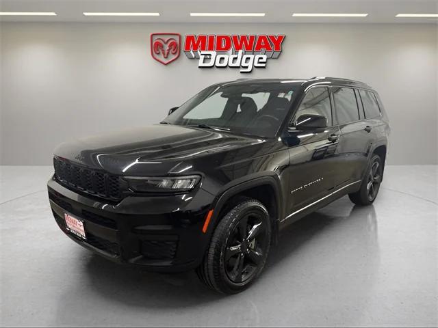 2022 Jeep Grand Cherokee L Altitude 4x4