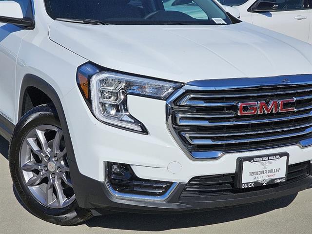 2024 GMC Terrain AWD SLT 14