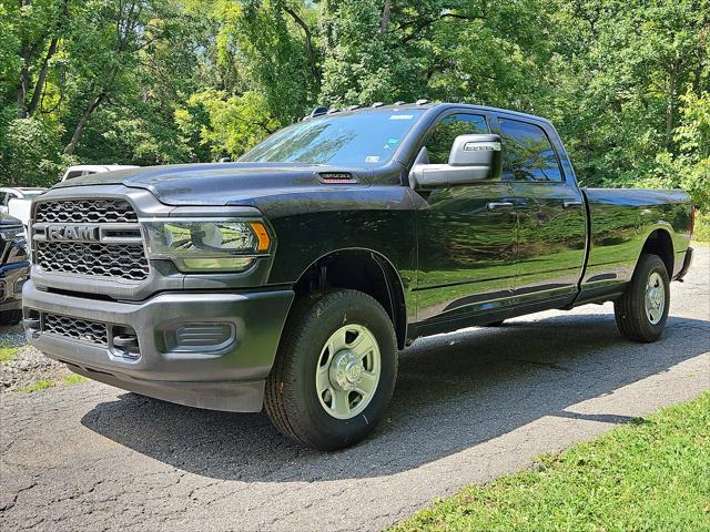 2024 RAM Ram 3500 RAM 3500 TRADESMAN CREW CAB 4X4 8 BOX