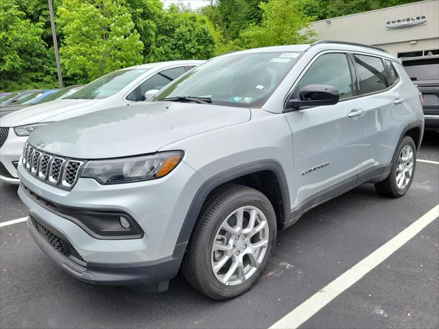 2024 Jeep Compass COMPASS LATITUDE LUX 4X4