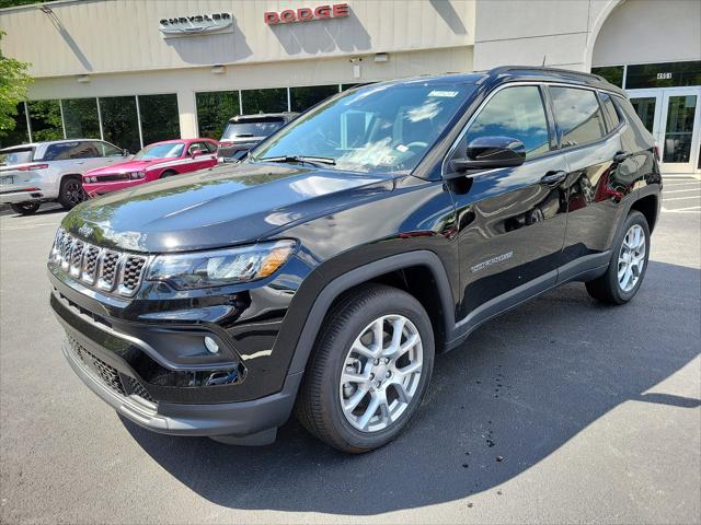 2024 Jeep Compass COMPASS LATITUDE LUX 4X4