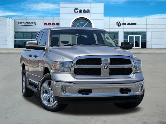 2024 RAM Ram 1500 Classic RAM 1500 CLASSIC TRADESMAN QUAD CAB 4X4 64 BOX