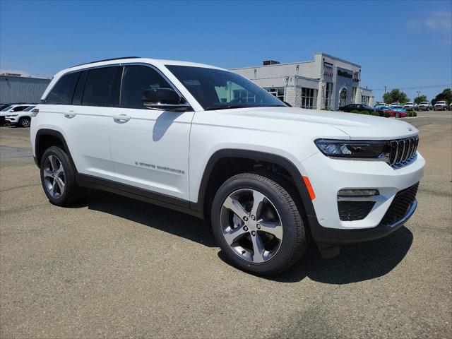 2024 Jeep Grand Cherokee GRAND CHEROKEE LIMITED 4X4