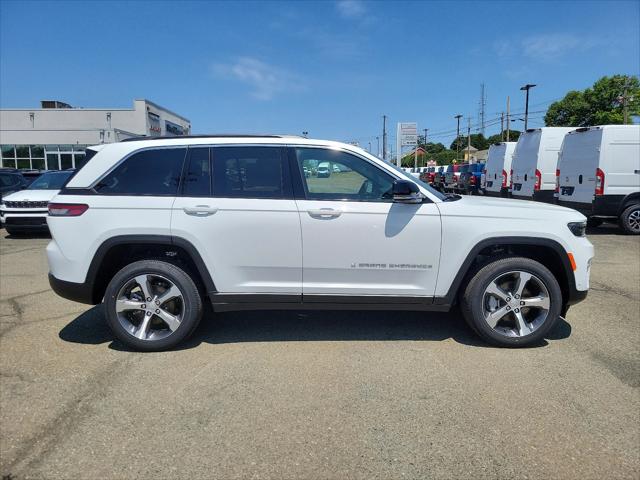 2024 Jeep Grand Cherokee GRAND CHEROKEE LIMITED 4X4