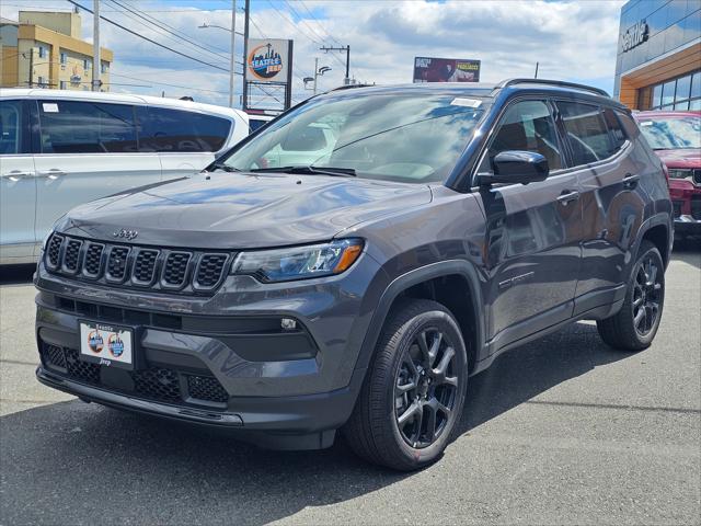 2024 Jeep Compass COMPASS LATITUDE 4X4