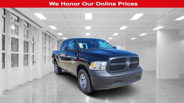 2024 RAM Ram 1500 Classic RAM 1500 CLASSIC TRADESMAN CREW CAB 4X4 57 BOX