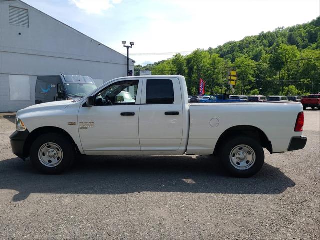 2024 RAM Ram 1500 Classic RAM 1500 CLASSIC TRADESMAN QUAD CAB 4X4 64 BOX