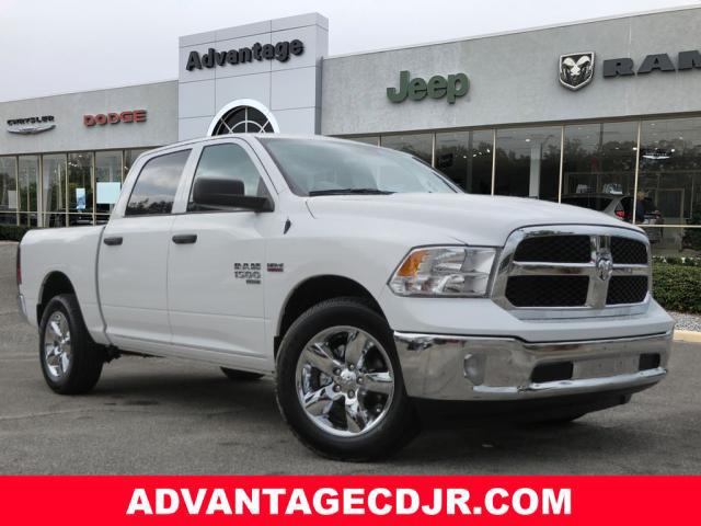 2024 RAM Ram 1500 Classic RAM 1500 CLASSIC TRADESMAN CREW CAB 4X4 57 BOX