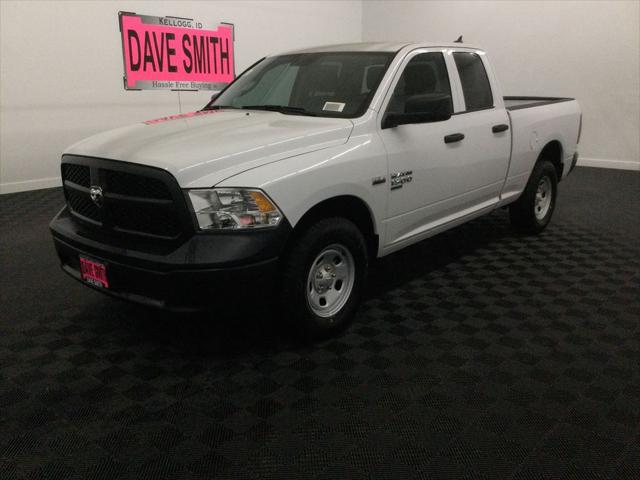 2024 RAM Ram 1500 Classic RAM 1500 CLASSIC TRADESMAN QUAD CAB 4X4 64 BOX