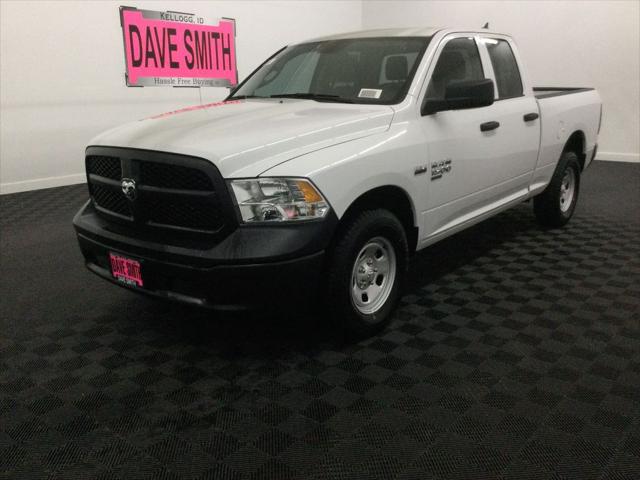 2024 RAM Ram 1500 Classic RAM 1500 CLASSIC TRADESMAN QUAD CAB 4X4 64 BOX