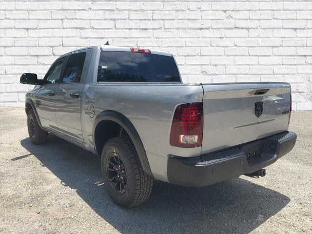 2024 RAM Ram 1500 Classic RAM 1500 CLASSIC WARLOCK CREW CAB 4X4 57 BOX