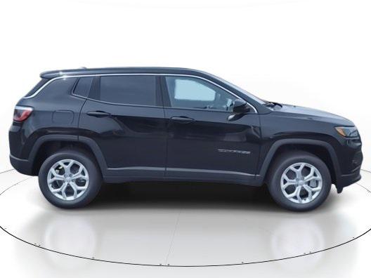 2024 Jeep Compass COMPASS SPORT 4X4