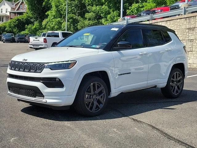 2024 Jeep Compass COMPASS LIMITED 4X4