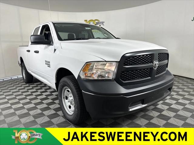 2024 RAM Ram 1500 Classic RAM 1500 CLASSIC TRADESMAN QUAD CAB 4X4 64 BOX