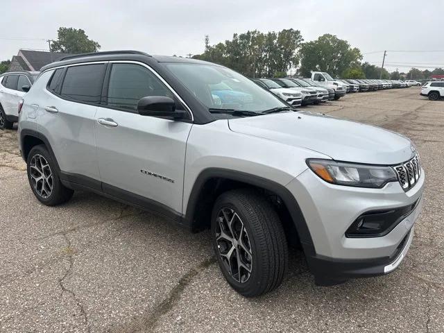 2024 Jeep Compass COMPASS LIMITED 4X4