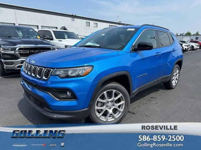 2024 Jeep Compass COMPASS LATITUDE LUX 4X4