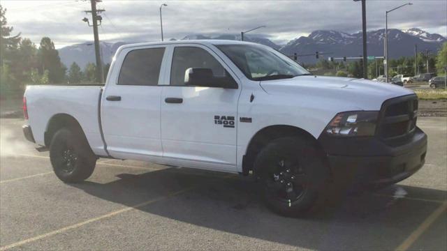 2024 RAM Ram 1500 Classic RAM 1500 CLASSIC TRADESMAN CREW CAB 4X4 57 BOX