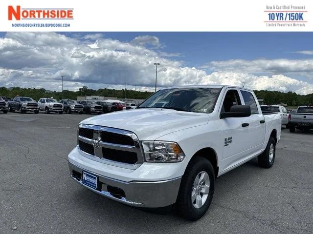 2024 RAM Ram 1500 Classic RAM 1500 CLASSIC TRADESMAN CREW CAB 4X4 57 BOX