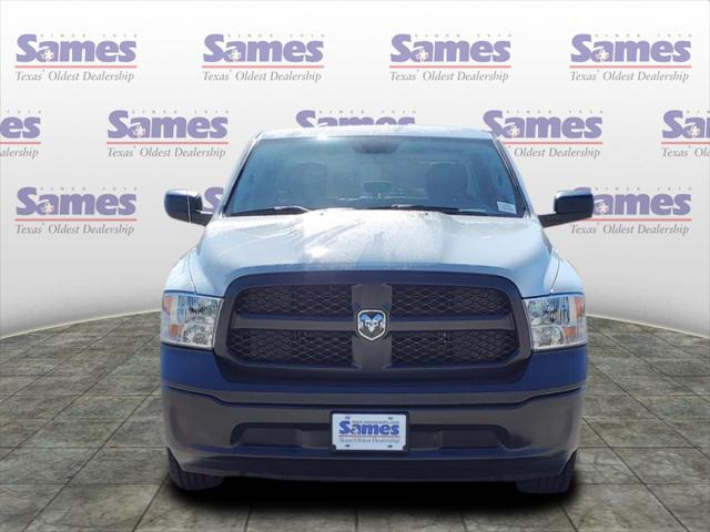 2024 RAM Ram 1500 Classic RAM 1500 CLASSIC TRADESMAN CREW CAB 4X4 57 BOX