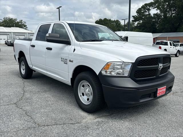 2024 RAM Ram 1500 Classic RAM 1500 CLASSIC TRADESMAN CREW CAB 4X4 57 BOX