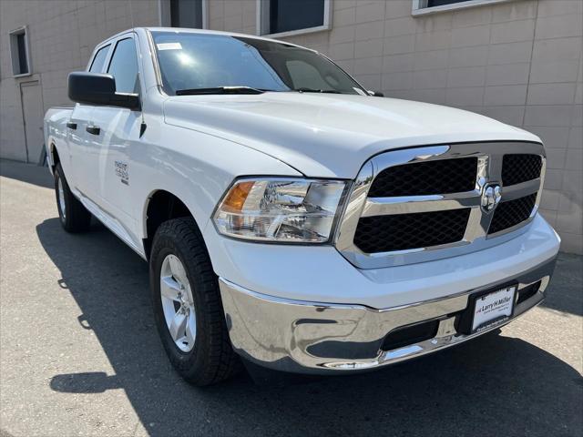 2024 RAM Ram 1500 Classic RAM 1500 CLASSIC TRADESMAN QUAD CAB 4X4 64 BOX