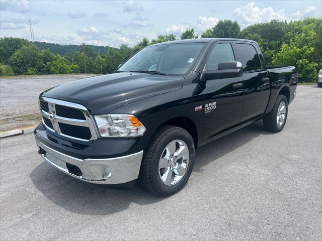 2024 RAM Ram 1500 Classic RAM 1500 CLASSIC TRADESMAN CREW CAB 4X4 57 BOX