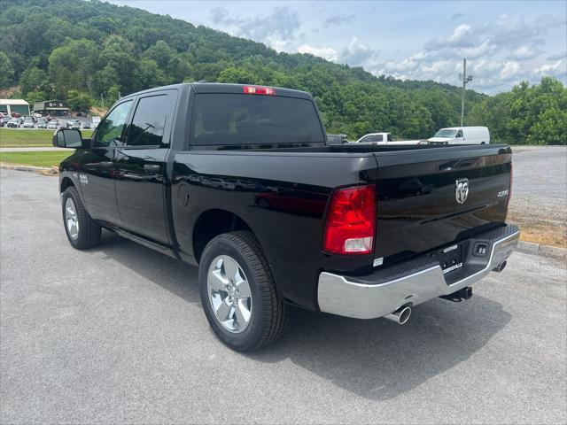 2024 RAM Ram 1500 Classic RAM 1500 CLASSIC TRADESMAN CREW CAB 4X4 57 BOX