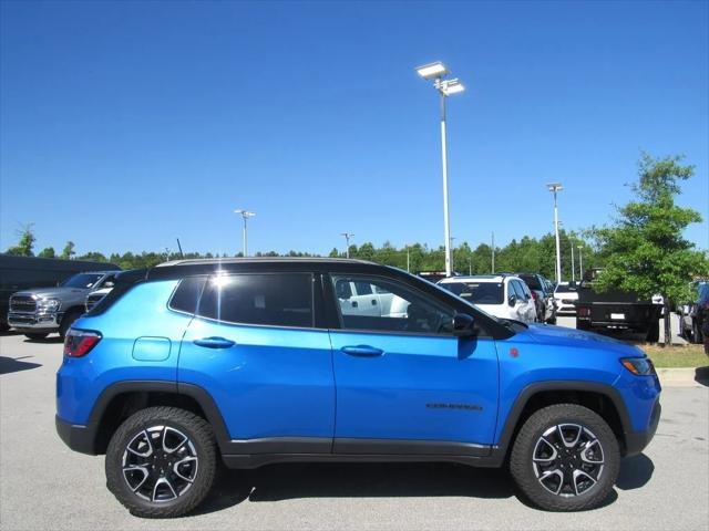 2024 Jeep Compass COMPASS TRAILHAWK 4X4