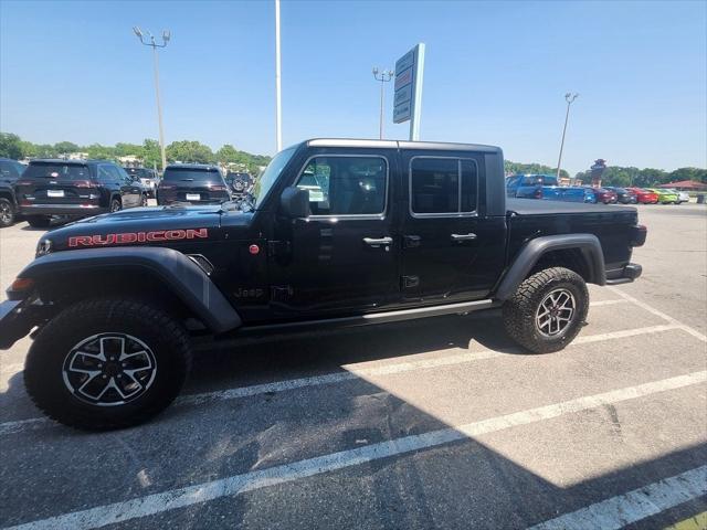 2024 Jeep Gladiator GLADIATOR RUBICON 4X4