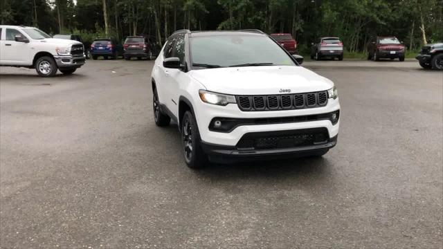 2024 Jeep Compass COMPASS LATITUDE 4X4