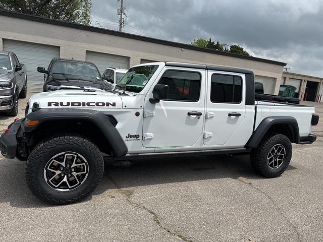 2024 Jeep Gladiator GLADIATOR RUBICON 4X4