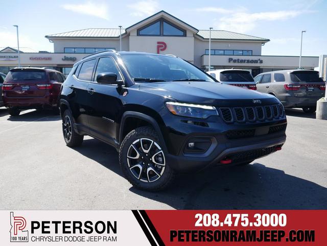 2024 Jeep Compass COMPASS TRAILHAWK 4X4