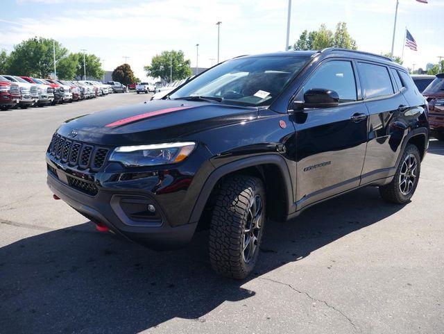 2024 Jeep Compass COMPASS TRAILHAWK 4X4