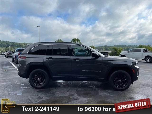 2024 Jeep Grand Cherokee GRAND CHEROKEE LAREDO X 4X4