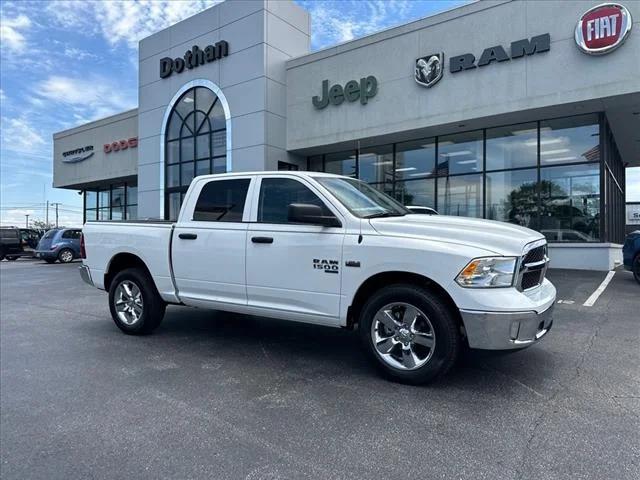 2024 RAM Ram 1500 Classic RAM 1500 CLASSIC TRADESMAN CREW CAB 4X4 57 BOX