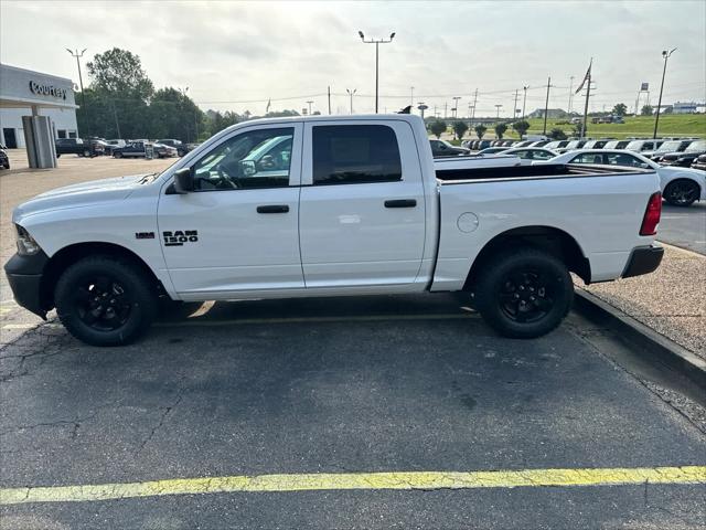 2024 RAM Ram 1500 Classic RAM 1500 CLASSIC TRADESMAN CREW CAB 4X4 57 BOX