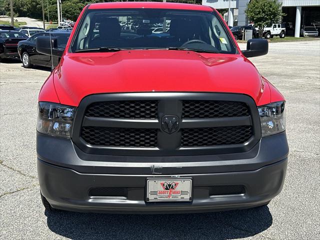 2024 RAM Ram 1500 Classic RAM 1500 CLASSIC TRADESMAN QUAD CAB 4X4 64 BOX