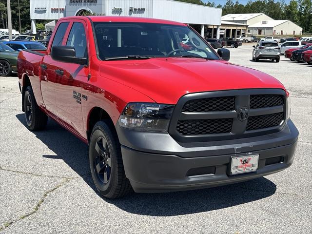 2024 RAM Ram 1500 Classic RAM 1500 CLASSIC TRADESMAN QUAD CAB 4X4 64 BOX