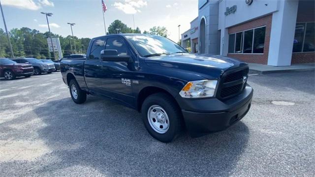 2024 RAM Ram 1500 Classic RAM 1500 CLASSIC TRADESMAN QUAD CAB 4X4 64 BOX