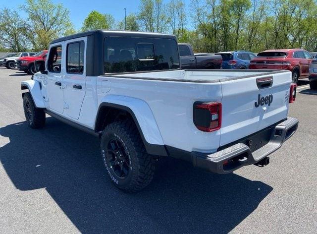 2024 Jeep Gladiator GLADIATOR WILLYS 4X4