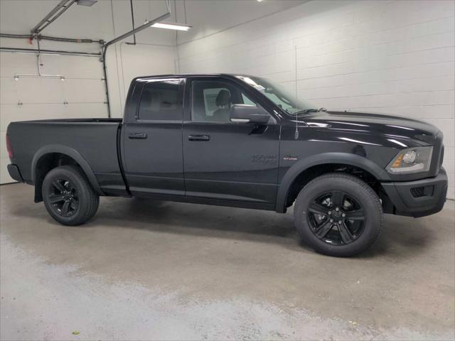 2024 RAM Ram 1500 Classic RAM 1500 CLASSIC WARLOCK QUAD CAB 4X4 64 BOX