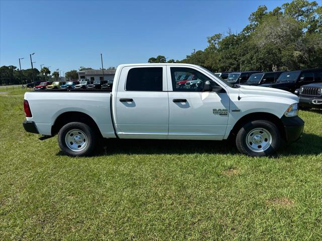 2024 RAM Ram 1500 Classic RAM 1500 CLASSIC TRADESMAN CREW CAB 4X4 57 BOX