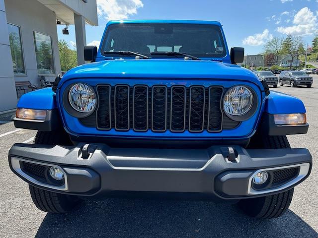 2024 Jeep Gladiator GLADIATOR SPORT S 4X4