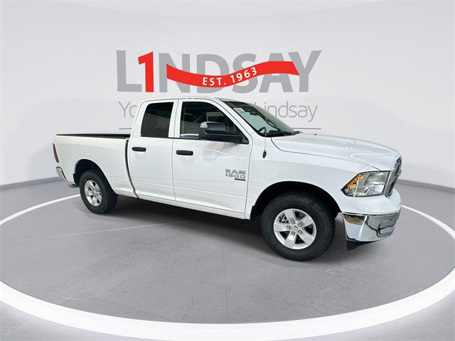 2024 RAM Ram 1500 Classic RAM 1500 CLASSIC TRADESMAN QUAD CAB 4X4 64 BOX