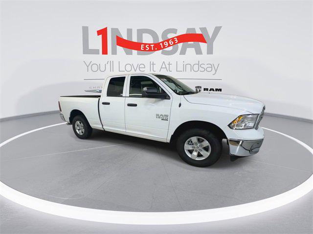 2024 RAM Ram 1500 Classic RAM 1500 CLASSIC TRADESMAN QUAD CAB 4X4 64 BOX