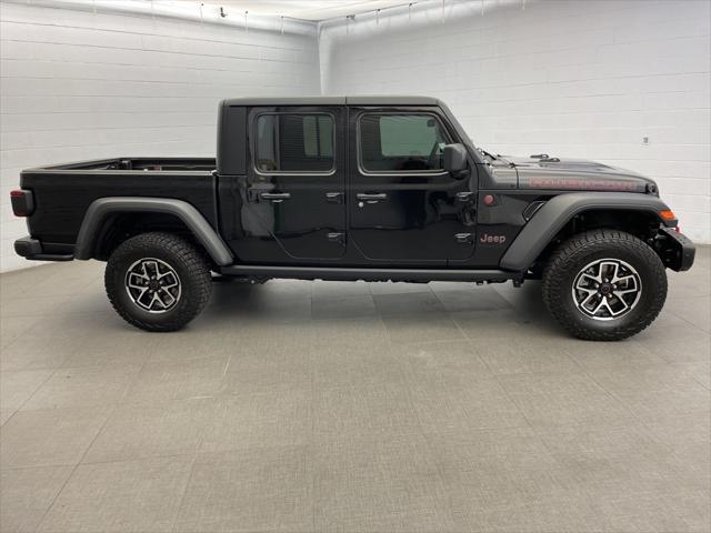 2024 Jeep Gladiator GLADIATOR RUBICON 4X4