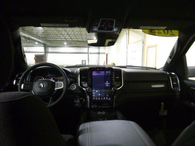 2025 Ram 1500 Big Horn Crew Cab 4x4 5'7" Box