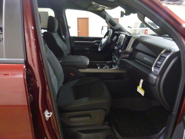 2025 Ram 1500 Big Horn Crew Cab 4x4 5'7" Box