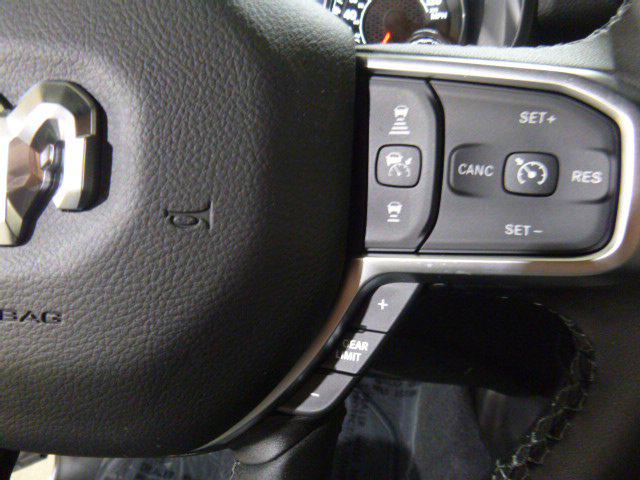 2025 Ram 1500 Big Horn Crew Cab 4x4 5'7" Box
