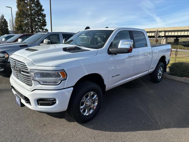 2023 RAM 2500 Laramie Crew Cab 4x4 64 Box